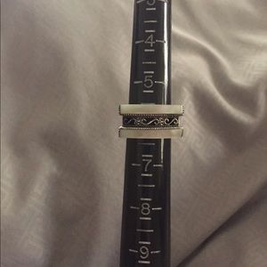 Sterling silver mother of pearl ring.